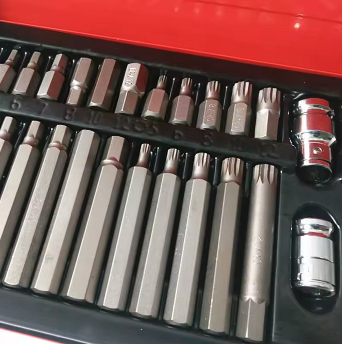 Coffret d'Outils 40 Pièces Embouts Torx – Précision et Polyvalence