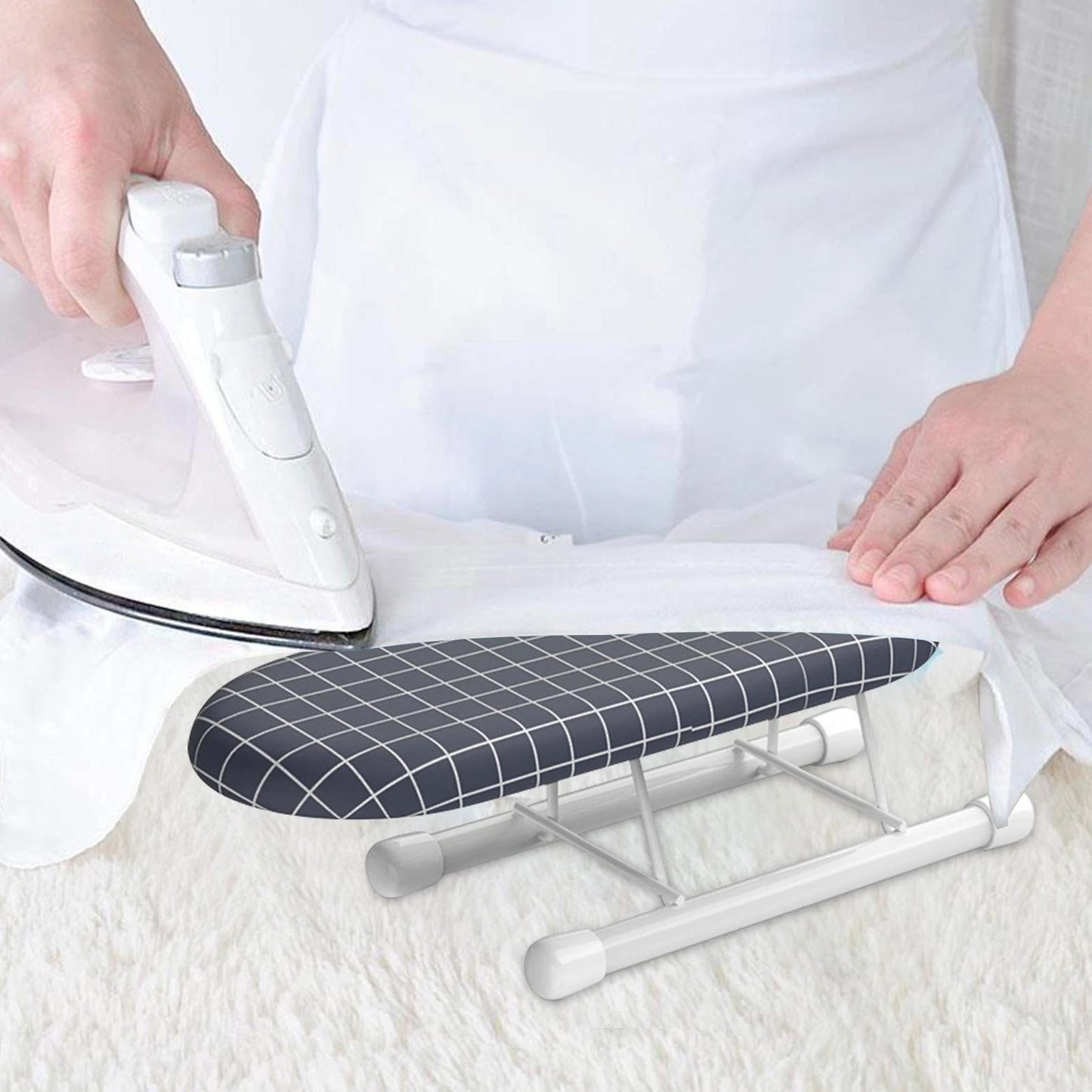 Mini Planche à Repasser Compacte – Pratique & Gain de Place